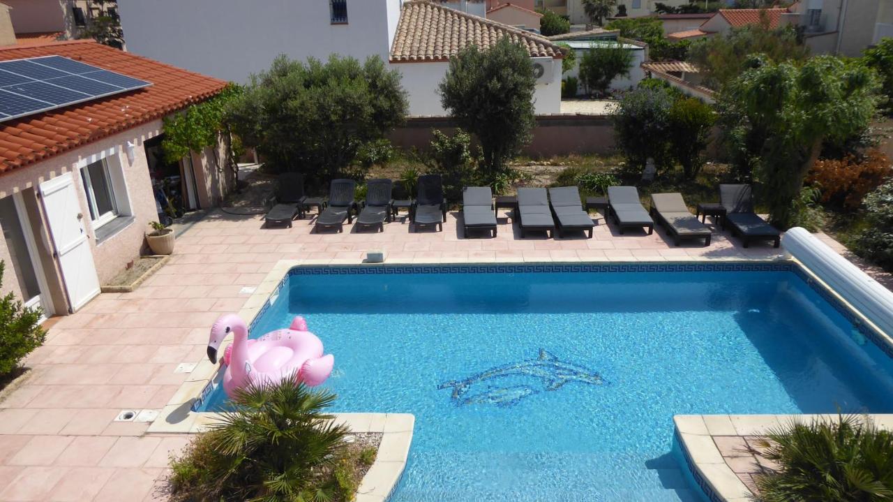 Les 2 Dauphins Hébergement de vacances *